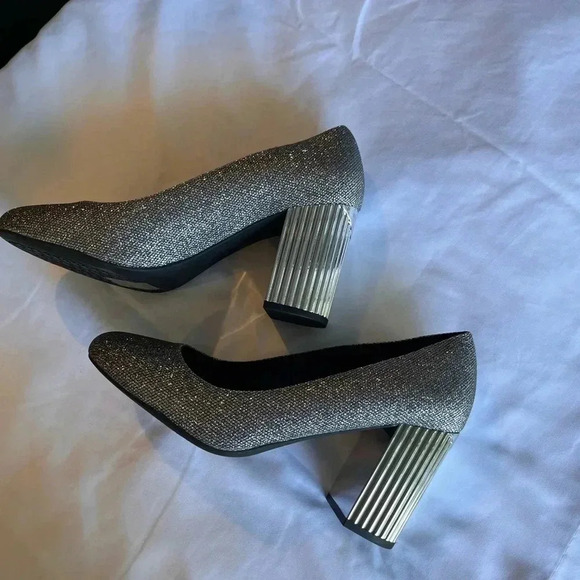 💗 Sparkly Michael Kors Shoes - Size 9 - Picture 4 of 6
